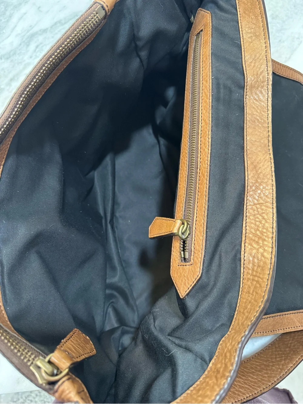 Coach Bleeker Messenger Tan Pebbled Leather Messenger Bag Style 70949